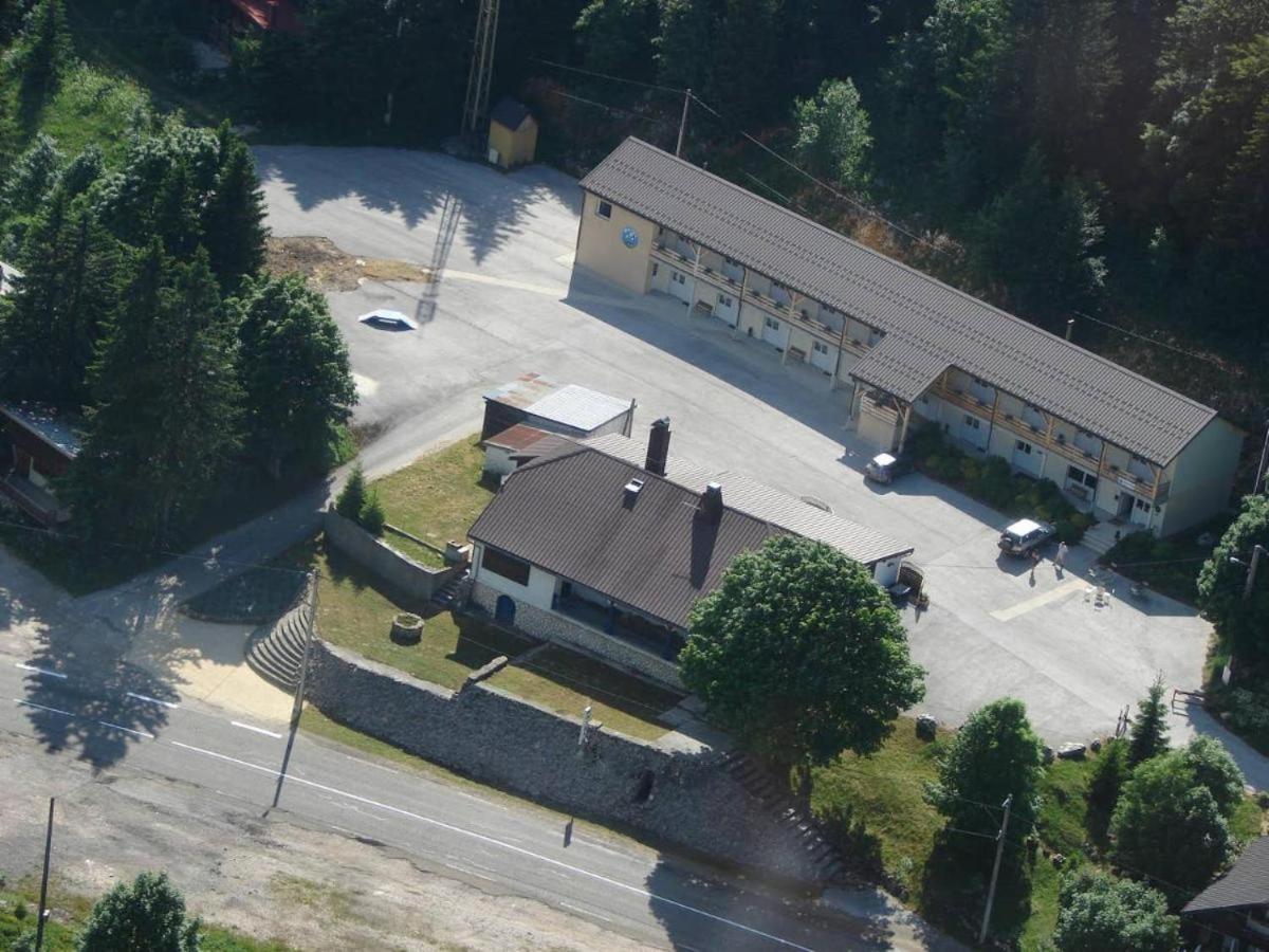 Babaute 7, Studio Typique Au Pied Des Pistes Prémanon Exterior foto